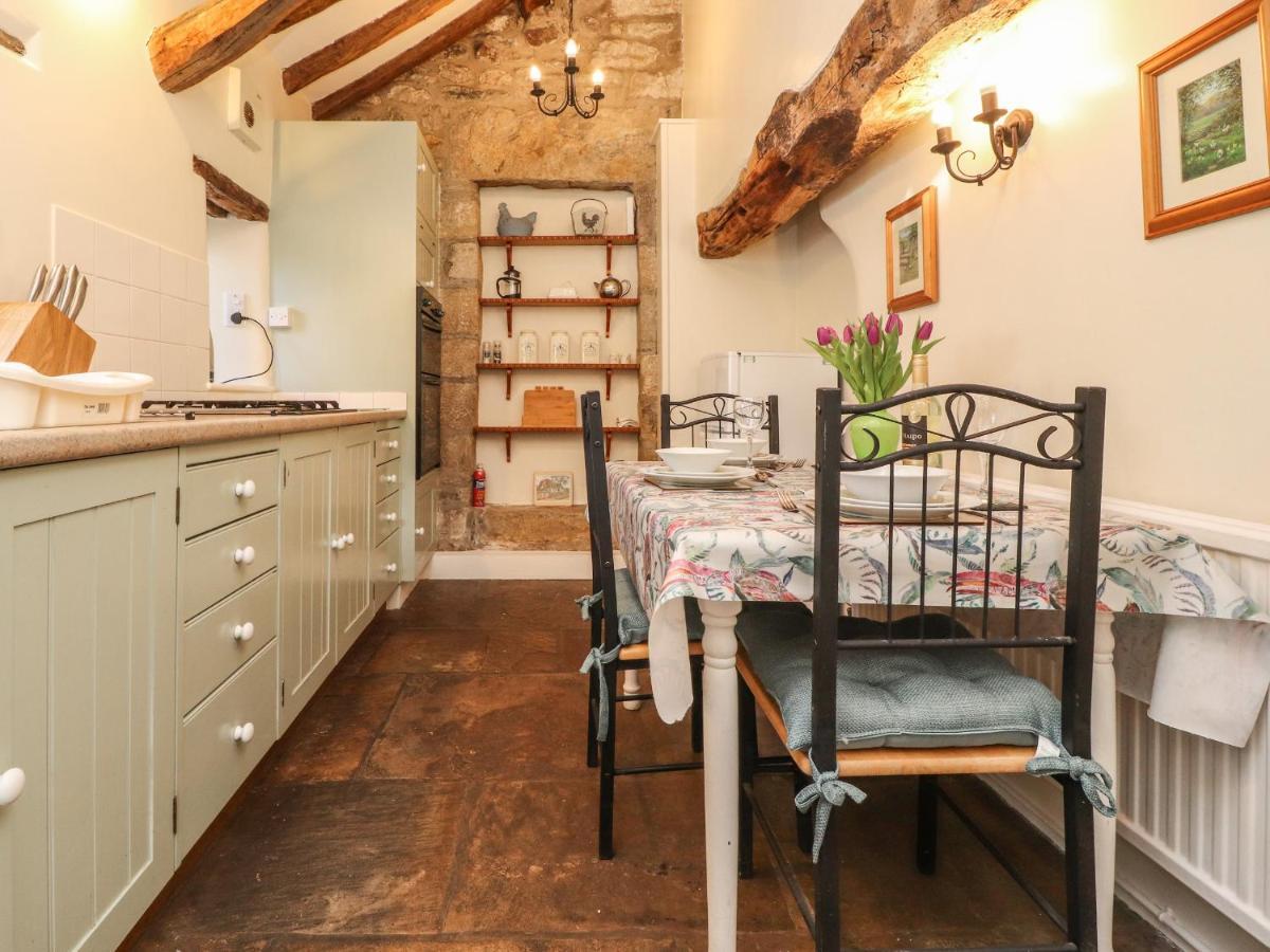 Beehive Cottage Bentham 外观 照片