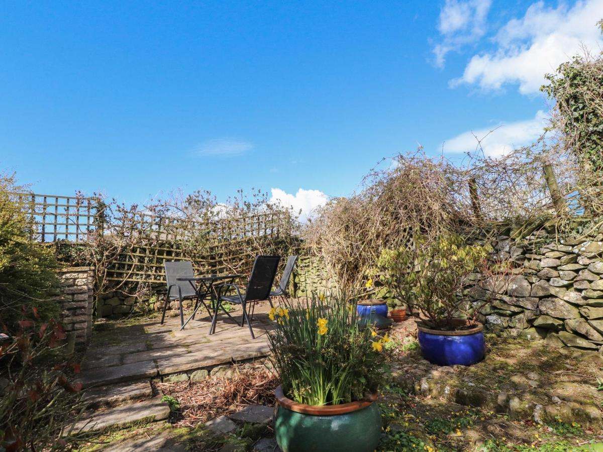 Beehive Cottage Bentham 外观 照片