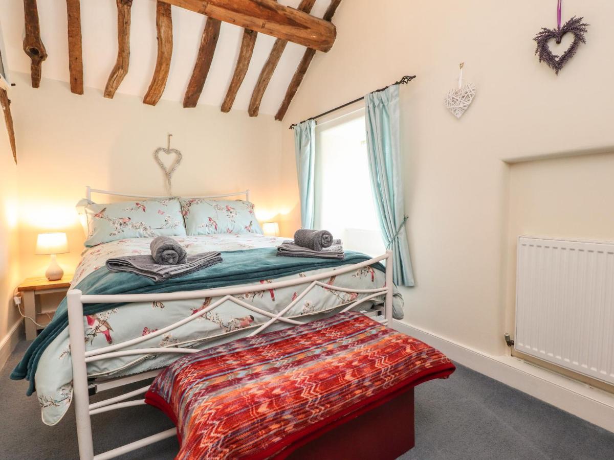 Beehive Cottage Bentham 外观 照片