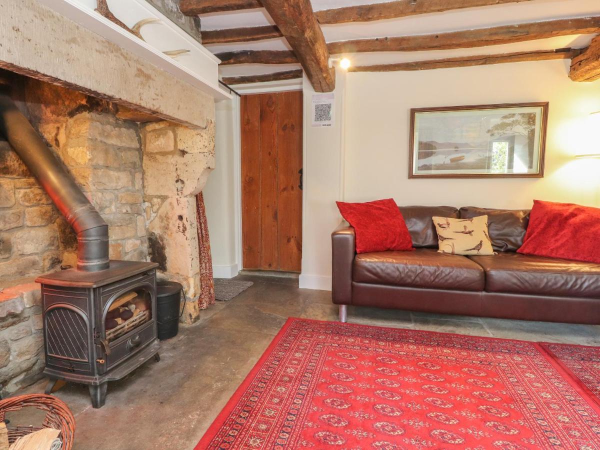 Beehive Cottage Bentham 外观 照片